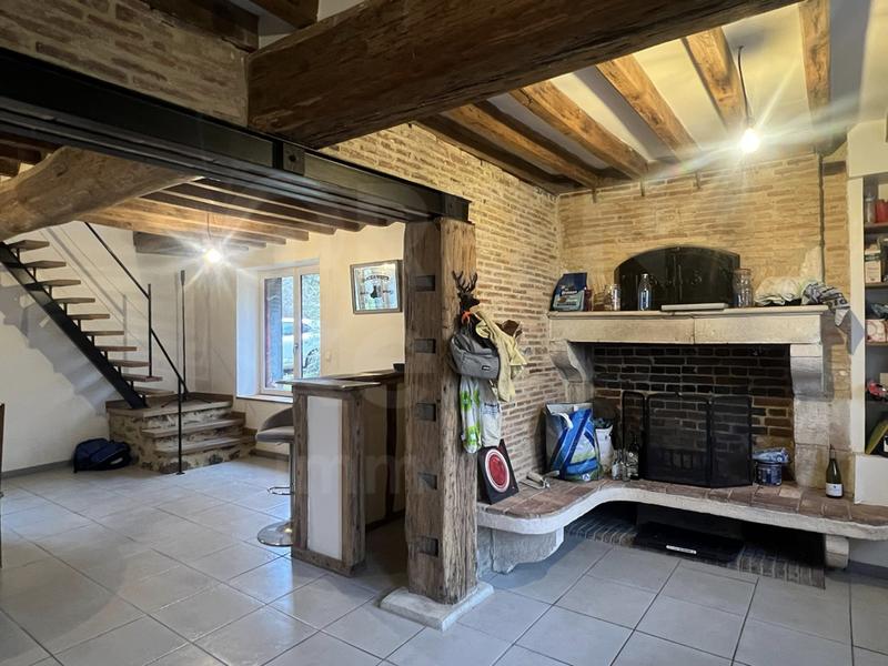 Maison - 250 m² - 6 pièces