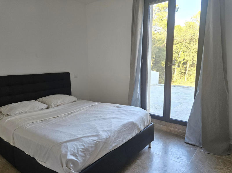 Villa - 180 m² - 5 pièces