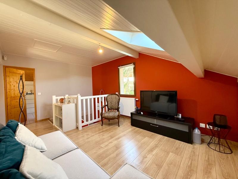 Maison - 138 m² - 5 pièces