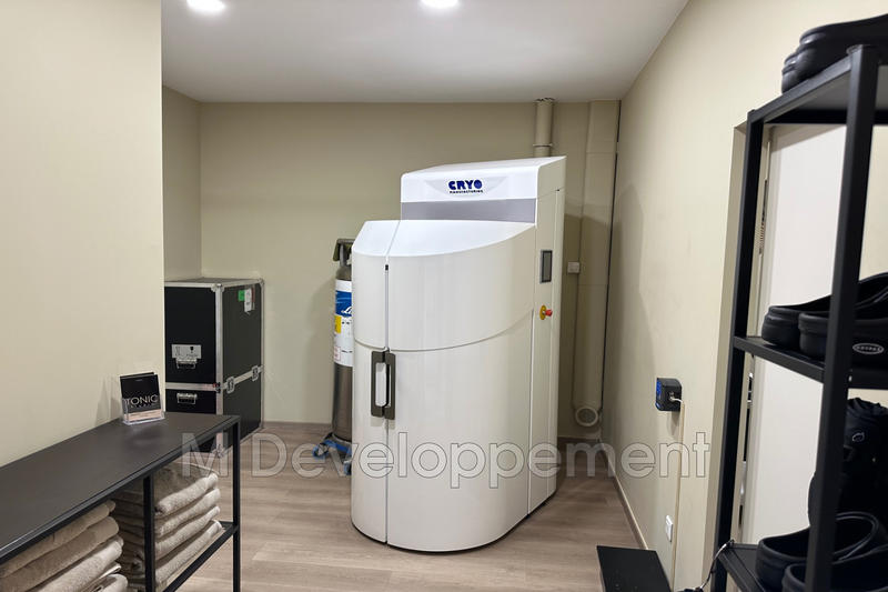 Local commercial - 105 m²