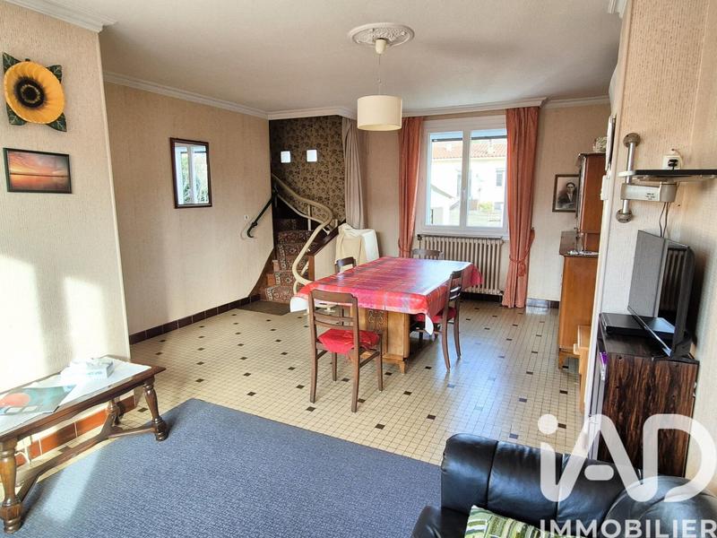 Maison - 88 m² - 5 pièces