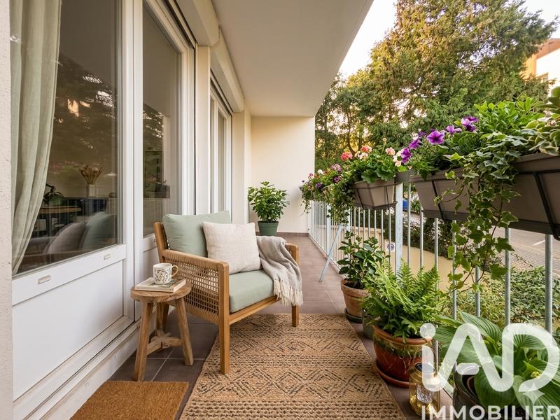 Appartement - 77 m² - 3 pièces