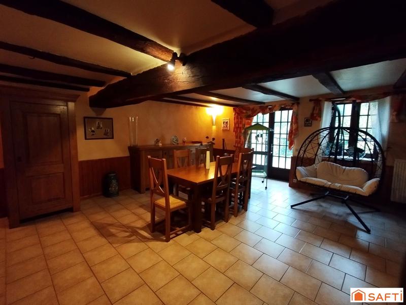 Maison - 195 m² - 6 pièces