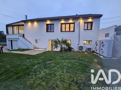 Maison - 167 m² - 7 pièces