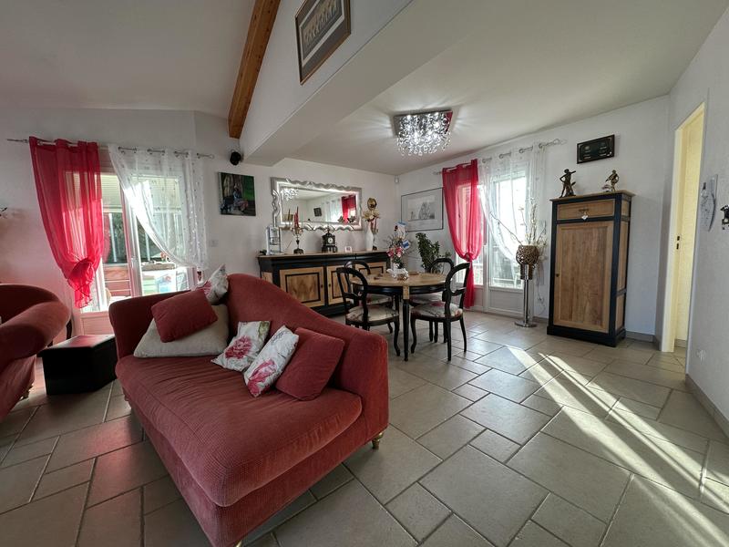 Villa - 159 m² - 6 pièces