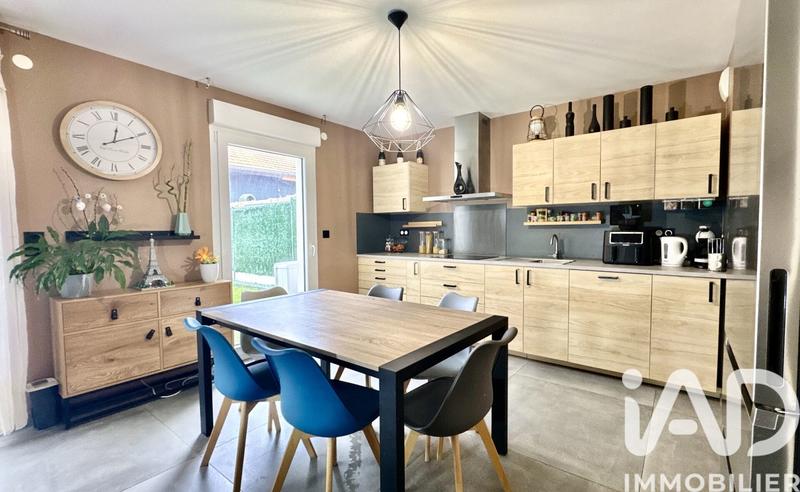 Maison - 92 m² - 4 pièces