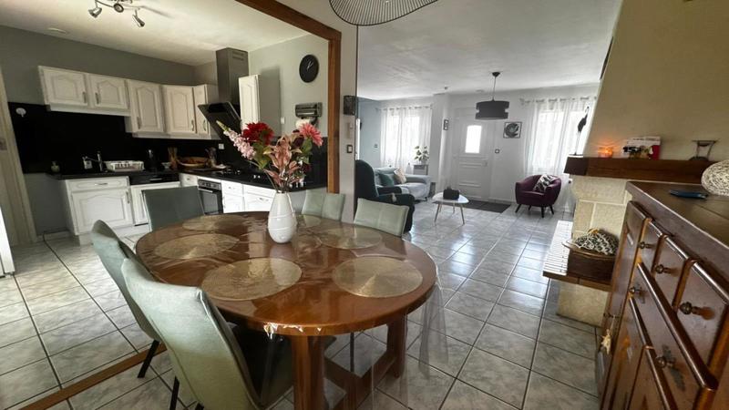 Maison - 124 m² - 6 pièces