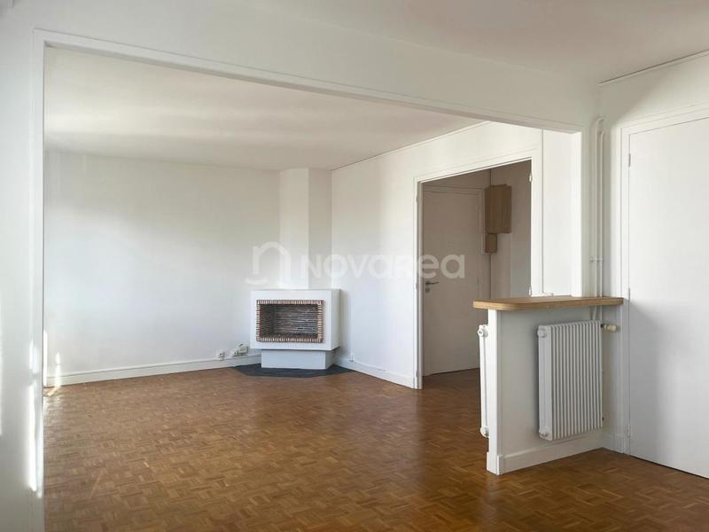 Appartement - 82 m² - 4 pièces