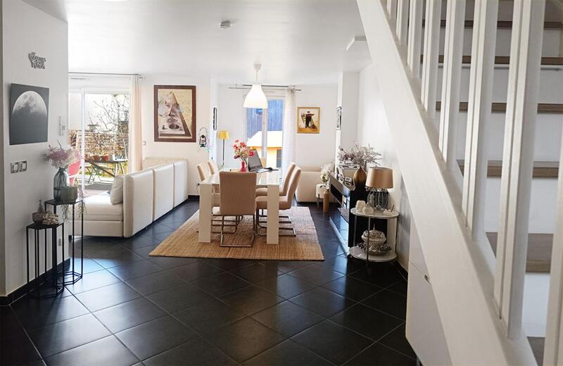 Maison - 122 m² - 5 pièces