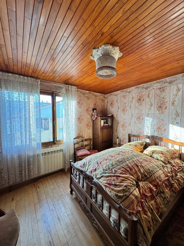 Maison - 189 m² - 3 pièces