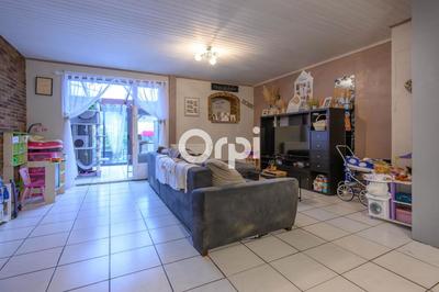 Maison - 85 m² - 5 pièces