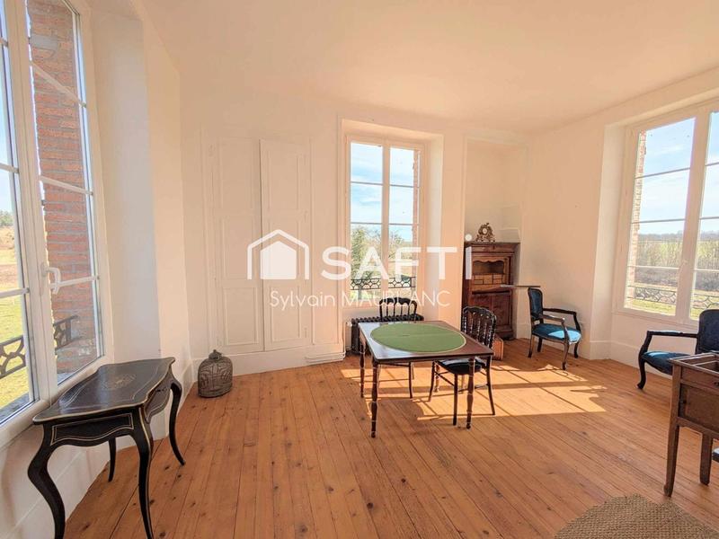 Château - 498 m² - 17 pièces