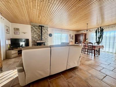 Maison - 111 m² - 4 pièces