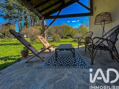 Maison - 86 m² - 5 pièces