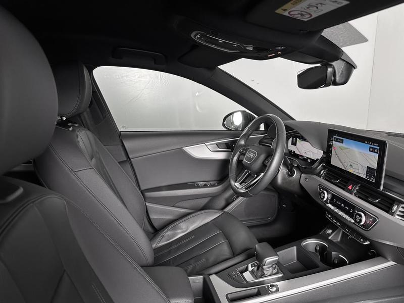 Audi A4 Avant Quattro 40 Tdi 204ch s-Tronic Mhev Ja18p Virtual Cockpit Cuir Chauf Camera Carplay Gps