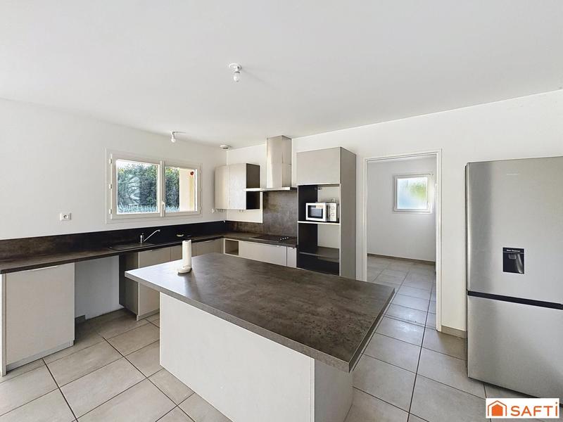 Maison - 100 m² - 4 pièces