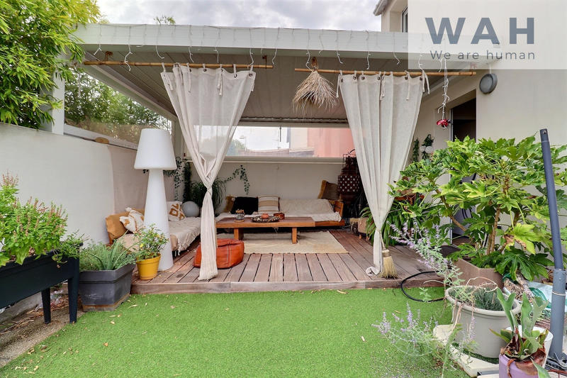 Maison - 98 m² - 5 pièces