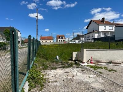 Terrain constructible - 600 m²