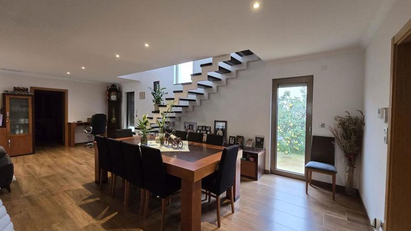 Villa - 130 m² - 5 pièces