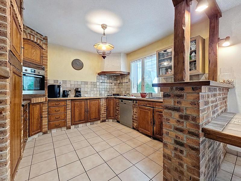 Maison - 110 m² - 5 pièces