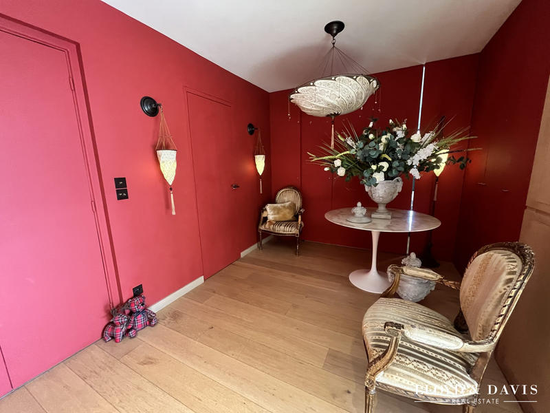 Appartement - 96 m² - 5 pièces