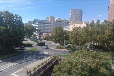 Appartement - 97 m² - 5 pièces