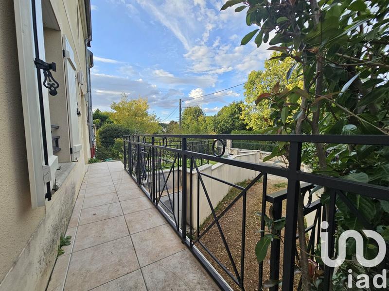 Maison - 200 m² - 7 pièces