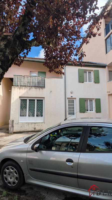 Maison - 80 m² - 4 pièces