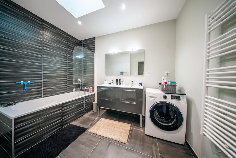 Maison - 123 m² - 6 pièces