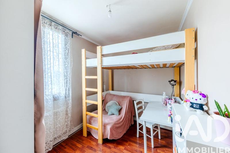 Maison - 73 m² - 5 pièces