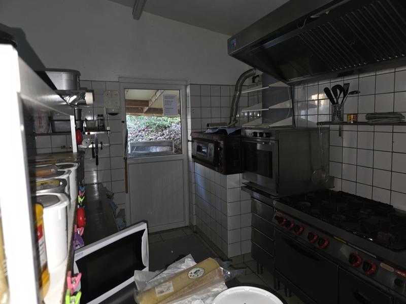 Fonds de commerce - 93 736 m²