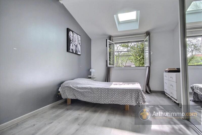 Maison - 161 m² - 7 pièces