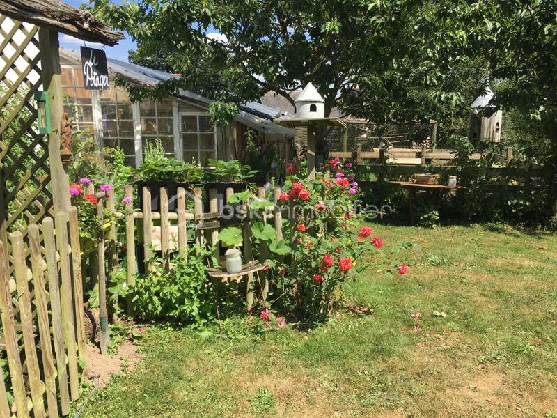 Maison en pierre - 206 m² - 6 pièces