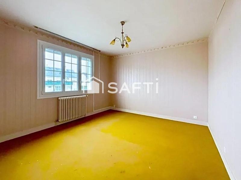 Maison - 210 m² - 7 pièces