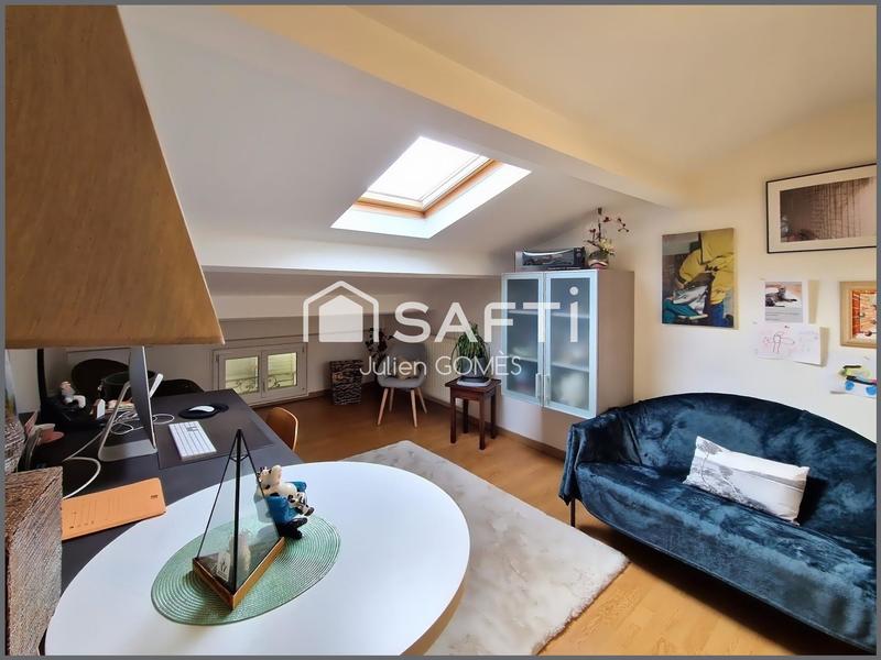 Maison - 180 m² - 7 pièces