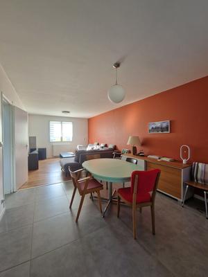 Maison - 105 m² - 4 pièces