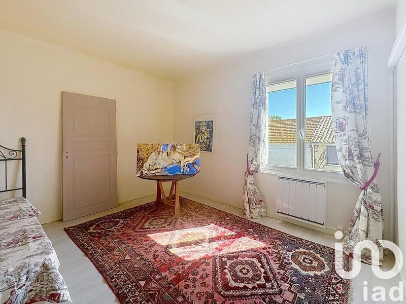 Maison - 268 m² - 9 pièces