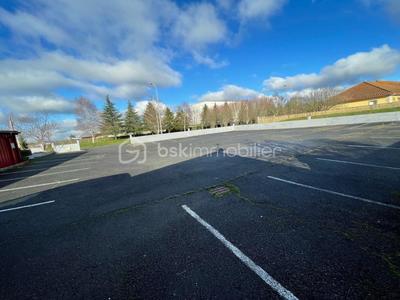 Immeuble - 700 m² - 8 pièces