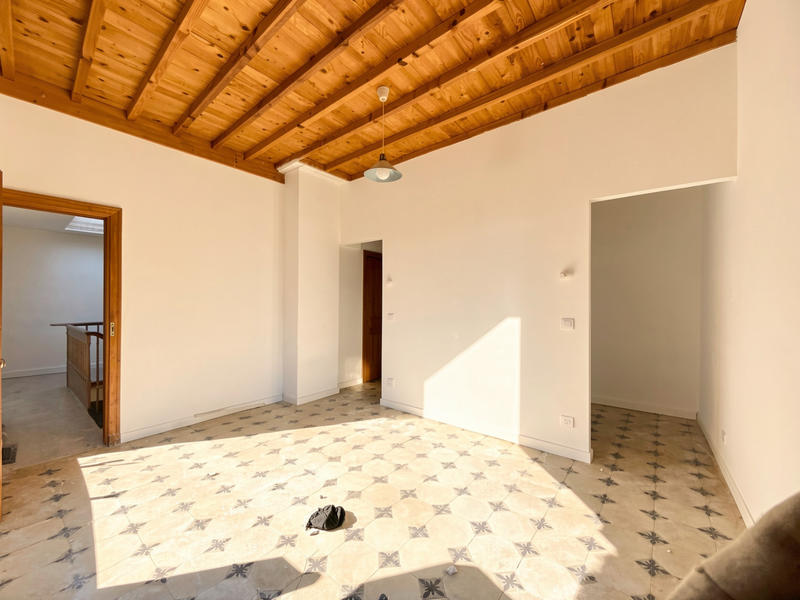 Appartement - 145 m² - 5 pièces