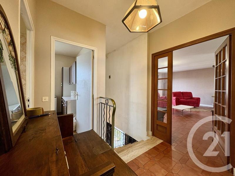 Maison de ville - 183 m² - 7 pièces