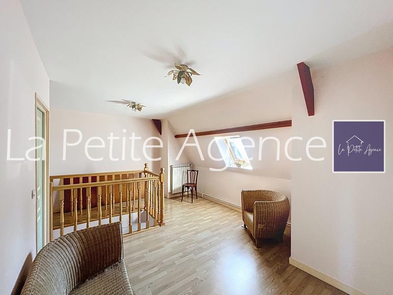 Maison - 134 m² - 5 pièces