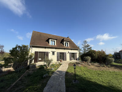 Maison - 185 m² - 5 pièces
