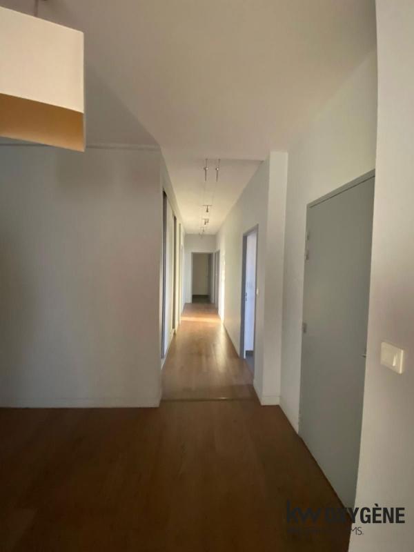 Appartement - 144 m² - 4 pièces