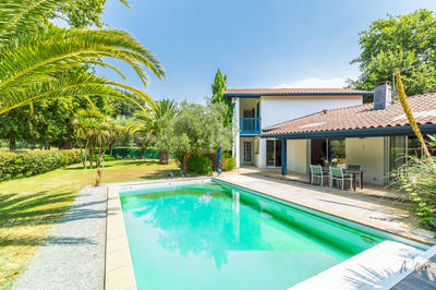 Maison - 148 m² - 6 pièces