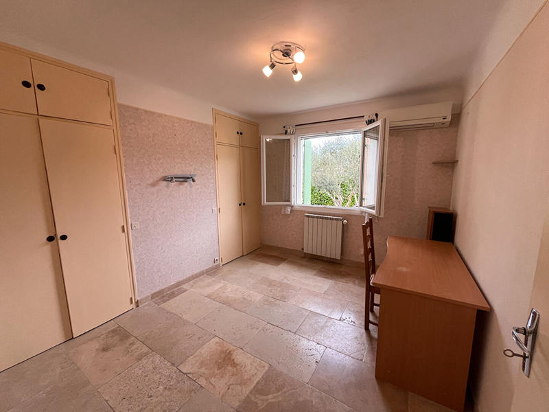 Villa - 216 m² - 8 pièces