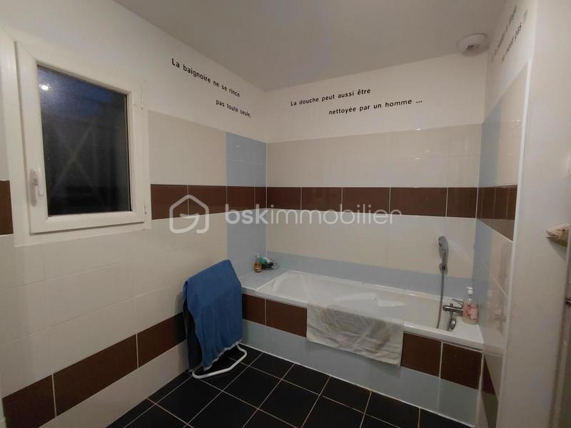 Villa - 210 m² - 7 pièces