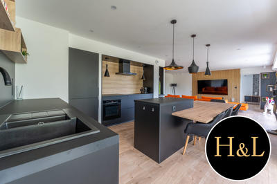 Appartement - 123 m² - 5 pièces