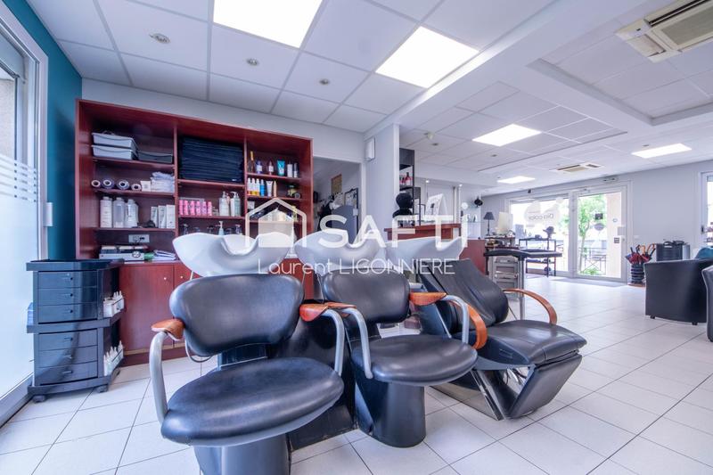 Local commercial - 67 m² - 2 pièces