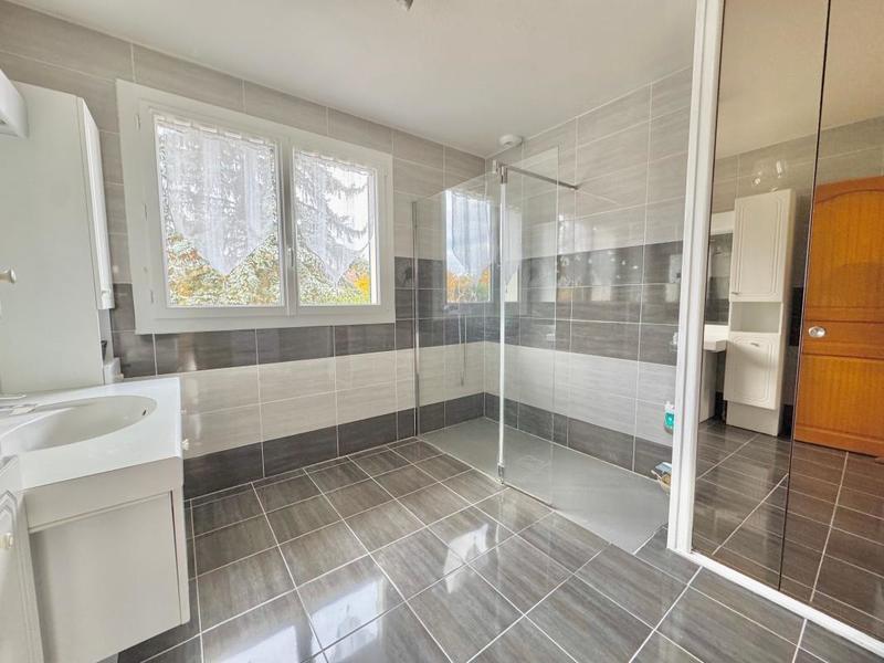 Maison - 170 m² - 4 pièces