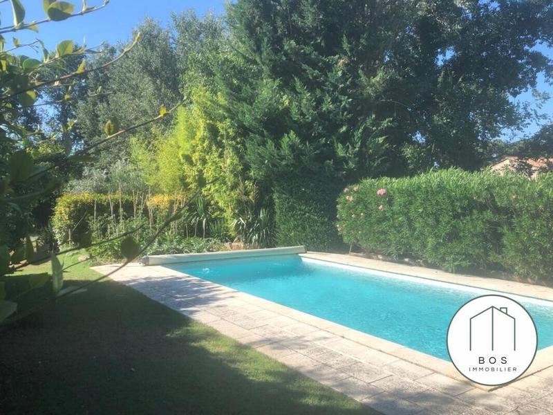 Maison - 189 m² - 5 pièces